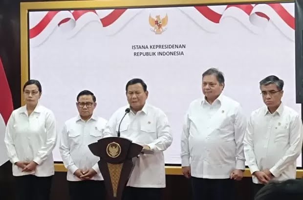 prabowo-umumkan-anggaran-makan-bergizi-gratis-rp10000-per-hari-mgw